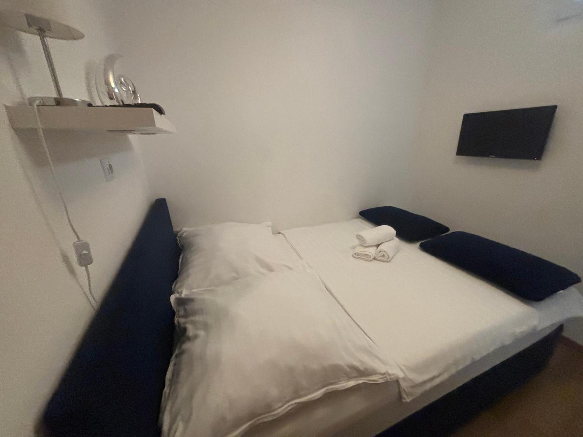 Apartment Dalmatinos Split Znjan Eksteriør billede